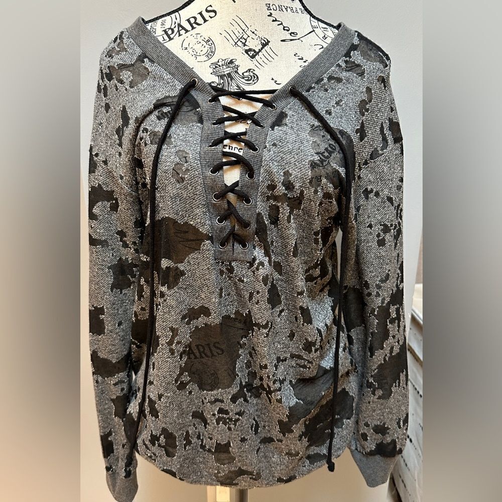 Buckle Gilded Intent mesh lace up animal print women’s top.   Size large